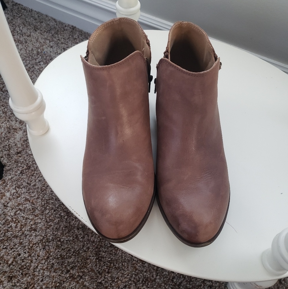 Cognac lucky brand booties